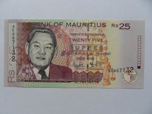 SAMSUNG DIGITAL CAMERA