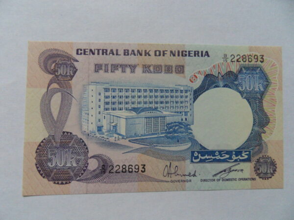 SAMSUNG DIGITAL CAMERA