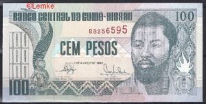 100 Pesos 1990  P 11  UNC