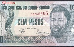 100 Pesos 1990  P 11  UNC
