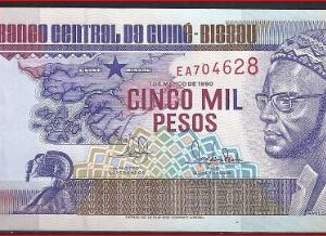 5.000 Pesos 1990  P 14-a  UNC
