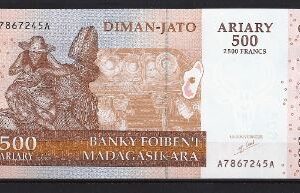 500 Ariary 2004  P 88  UNC