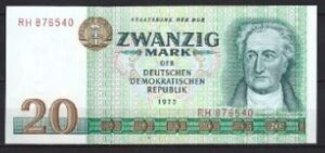20 Mark  P29-a  1975  UNC