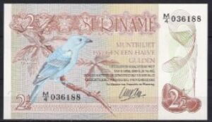 2 1/2 gulden  P119-a  1985  UNC