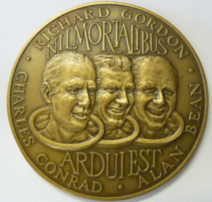 Medal Moonlanding Apollo XII 1969