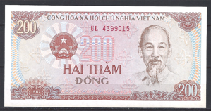 200 Dong 1987  P 100-a  UNC