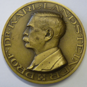 Prof. Dr. Karl Landsteiner, Roode Kruis 1930