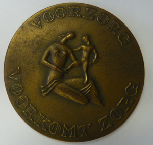 Penning 1954. "Voorzorg Voorkomt Zorg" De Nederlanden 1845