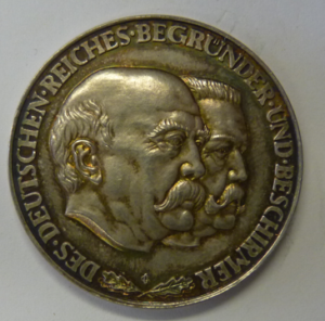 Medal Paul von Hindenburg und Furst Otto von Bismarck, Germany 1930   Zilver