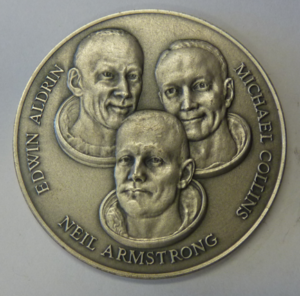 Medal First USA Landing on the Moon 1969 Rare!!
